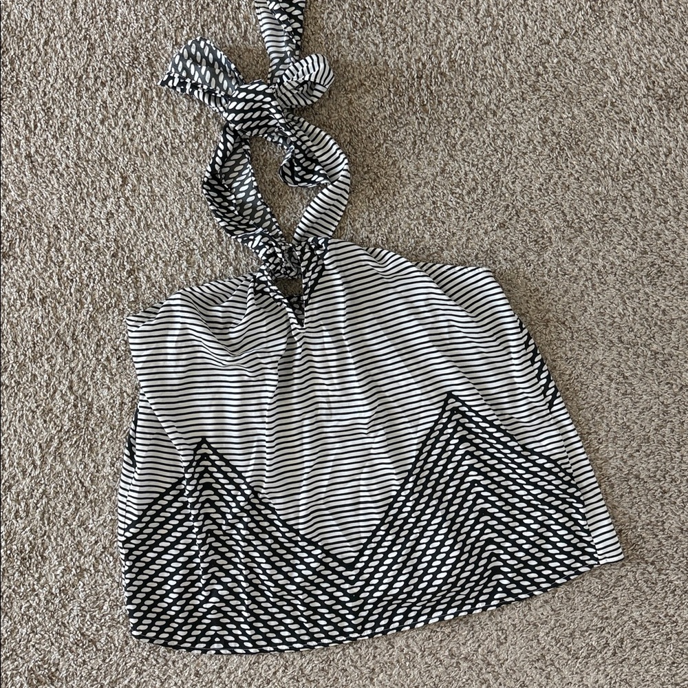 NWT banana republic keyhole halter top Sz medium